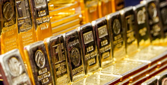 国际金价再度下挫 较年内高点跌近三成
