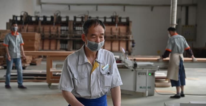 中国二季度经济增长放缓至4.3% 低于预期