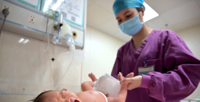 中配依亲子女能领成长津贴？ 卫福部揭两条件