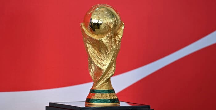 世界杯：东道主加拿大获好签 瑞士鹤立鸡群