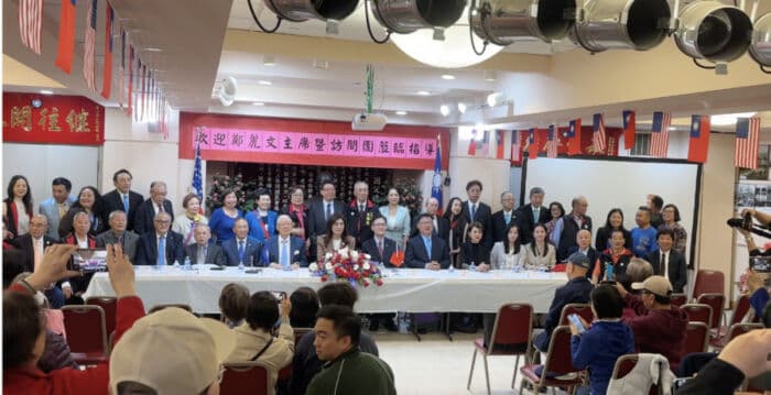 国民党主席访问旧金山华埠与侨界座谈交流
