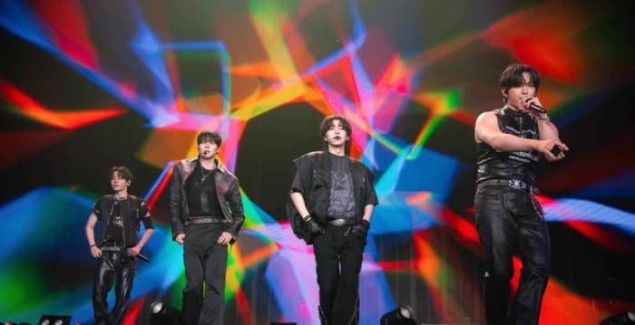 拼盘演唱会高流登场 ONEUS、&TEAM热唱