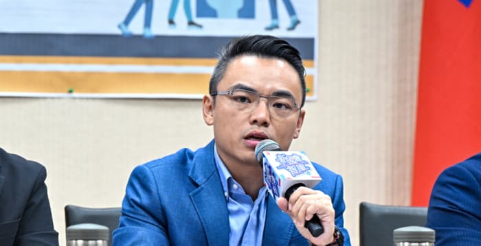 “鞭刑公投”党中央喊卡 洪孟楷：无法理解但尊重