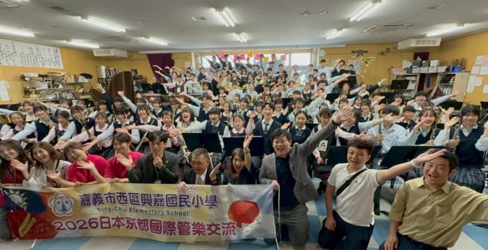 兴嘉国小管乐团赴日交流  谱台日动人主旋律
