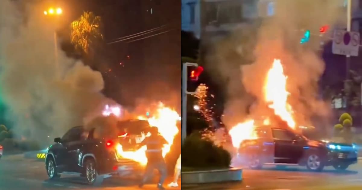 成都車輛起火燒成空架 驚悚畫面曝光（視頻）