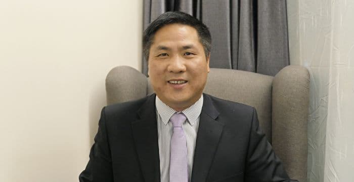 文东海律师遭法警强行带离受伤 已提起控告
