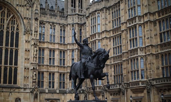 英国强化政治捐款审查 防外国势力干预民主