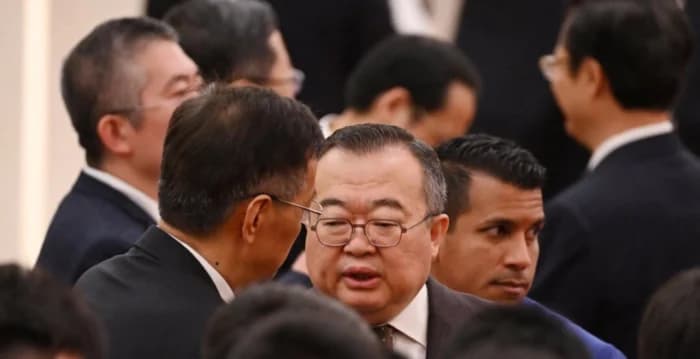 岳山:刘建超案为何比秦刚案更诡秘?