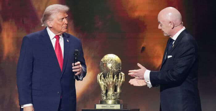 为何美加称足球soccer 川普:NFL应该改名