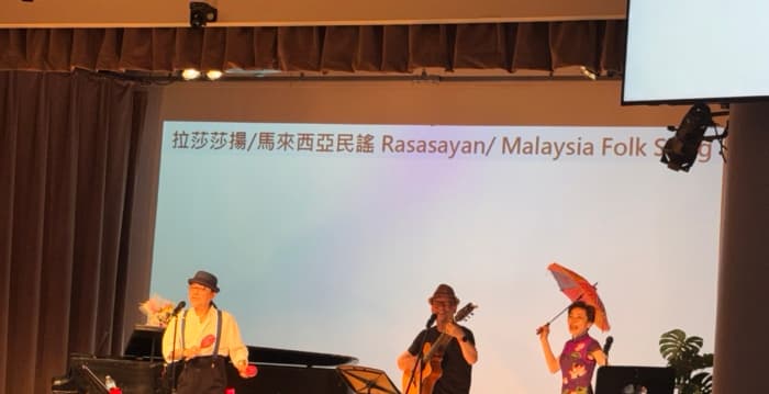 “六月风华”演唱会 民歌抚慰游子思乡情