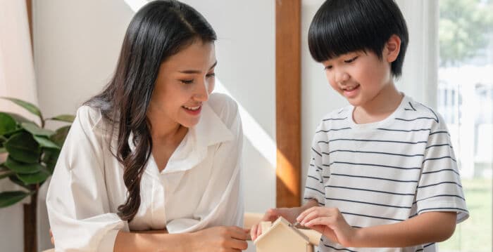 学校应该教小孩如何用钱吗? 专家这么说