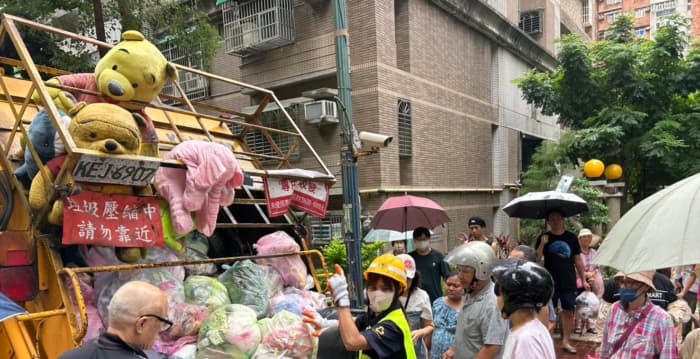 台风过境 桃园环保局全体动员恢复市容