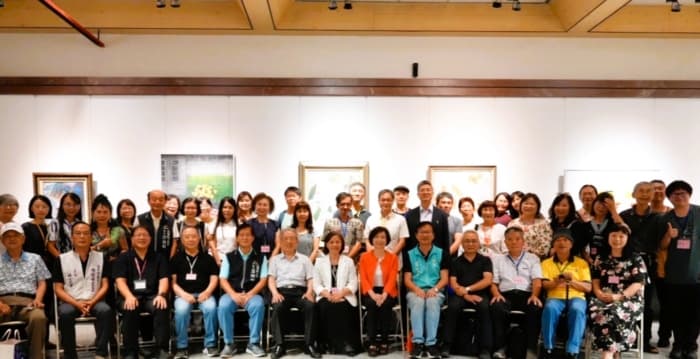 牛骂头画会联展开幕 何欣纯:强化海线艺文量能