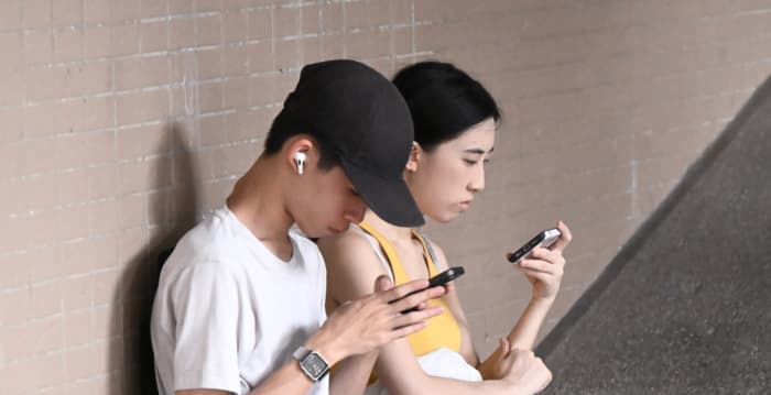 记忆体涨价冲击!市调机构:全球手机Q2出货年减11%