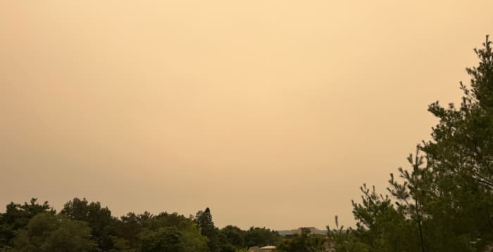 美加野火浓烟涌入 东北多州发空气污染警报