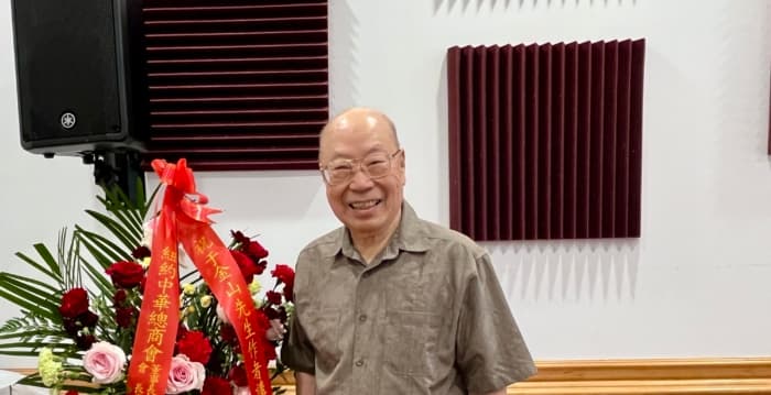 见证华社50年变迁 于金山法拉盛开讲