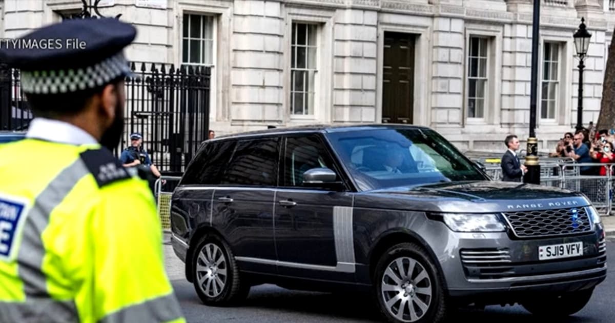 英前首相座車遭裝中共追蹤器 國會震驚喊調查