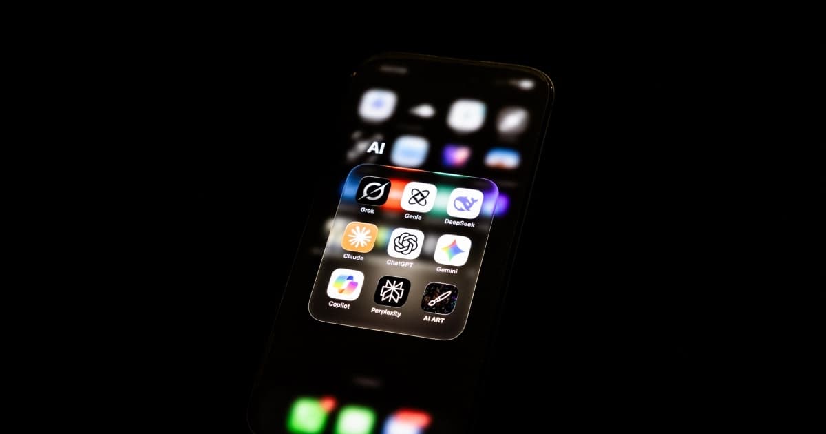 加国提出数位安全新法监管AI 社媒设年龄门槛