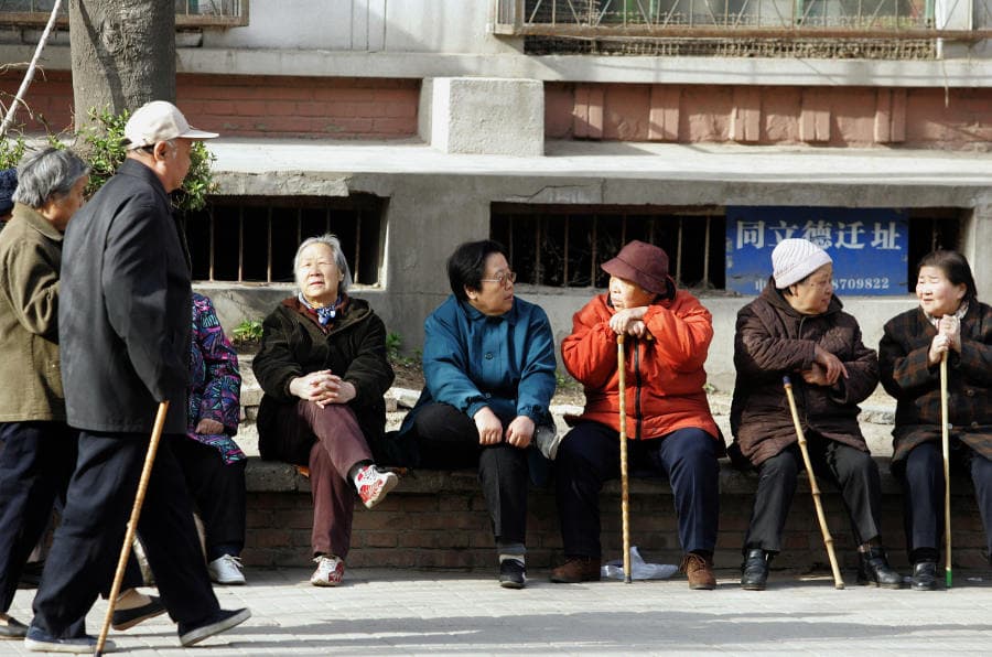 Chinese Netizens Slam State Media for Glorifying Elderly Labor: ‘A Toxic Message’