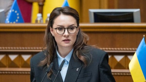泽连斯基突撤换总理 乌克兰政府将集体辞职(图)
